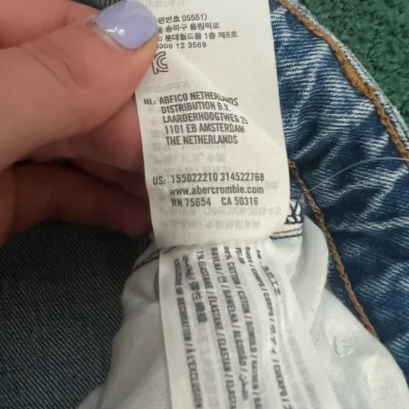 Abercrombie high rise straight leg jeans - Picture 6 of 6